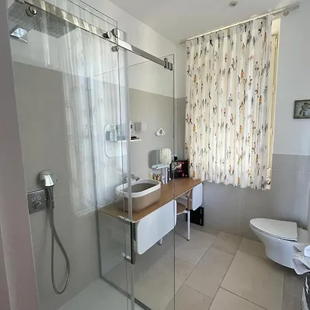 Charming Sea View With Pool Villa Hyeres
